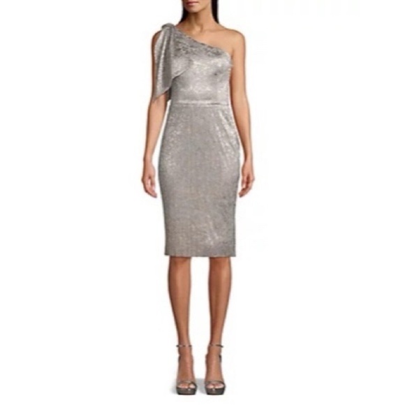 Betsy & Adam Metallic One Shoulder Crinkle Foil Dress Bow Sash Size 4 NWT - Picture 9 of 10